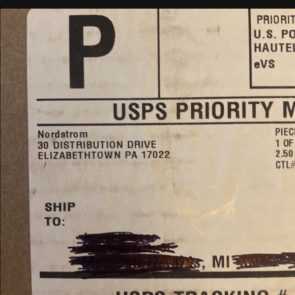 Steve Madden fold book - Picture 1 of 4